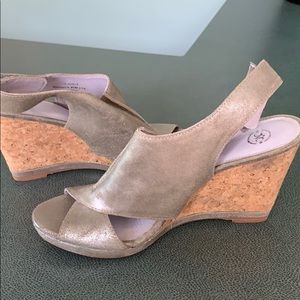 Johnson Murphy Wedge